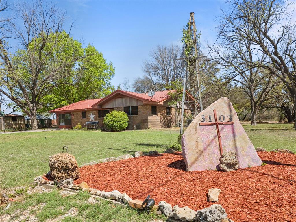 3103 Coggin Avenue Property Photo 1