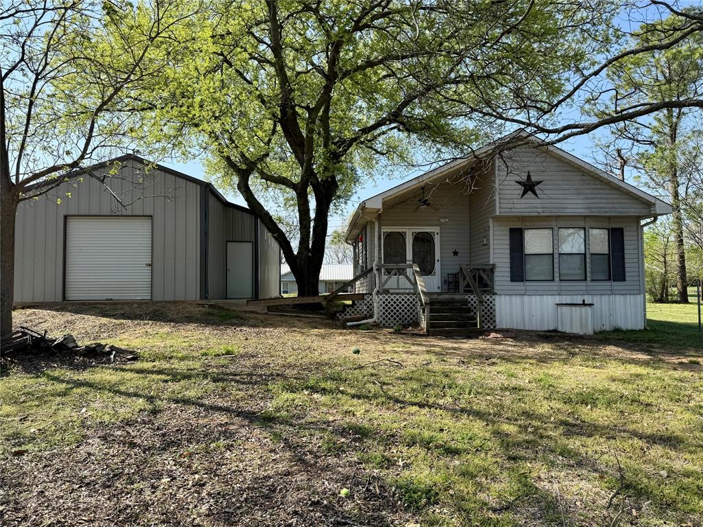 306 Oak Street Property Photo