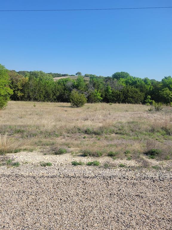 2073 Hidden Oaks Trail Property Photo 8