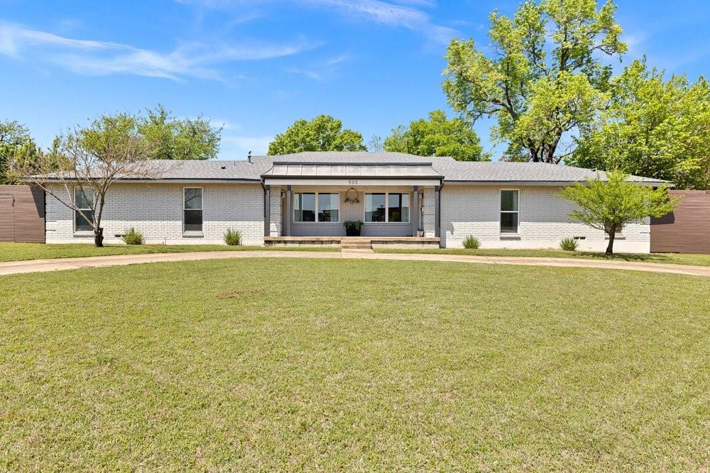 505 Heyser Drive Property Photo 2