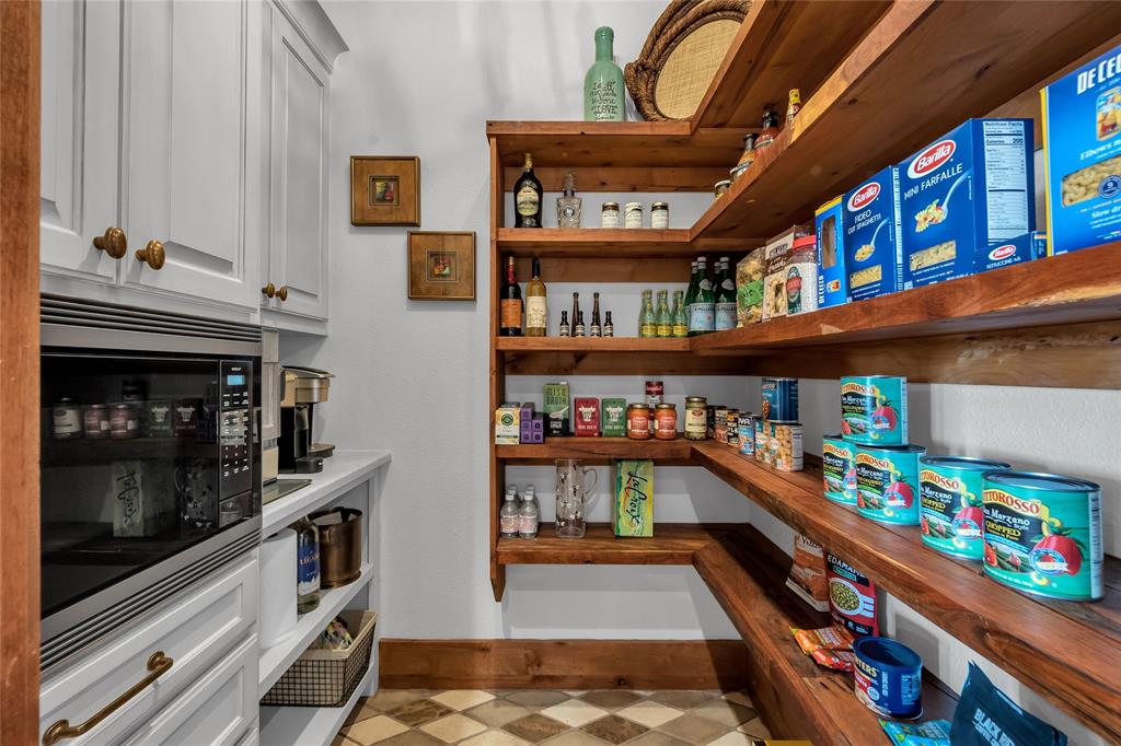 5612 Settlement Way Property Photo 8