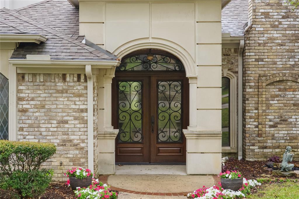 205 Carriage Trail Property Photo 3