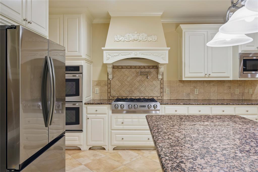 205 Carriage Trail Property Photo 16