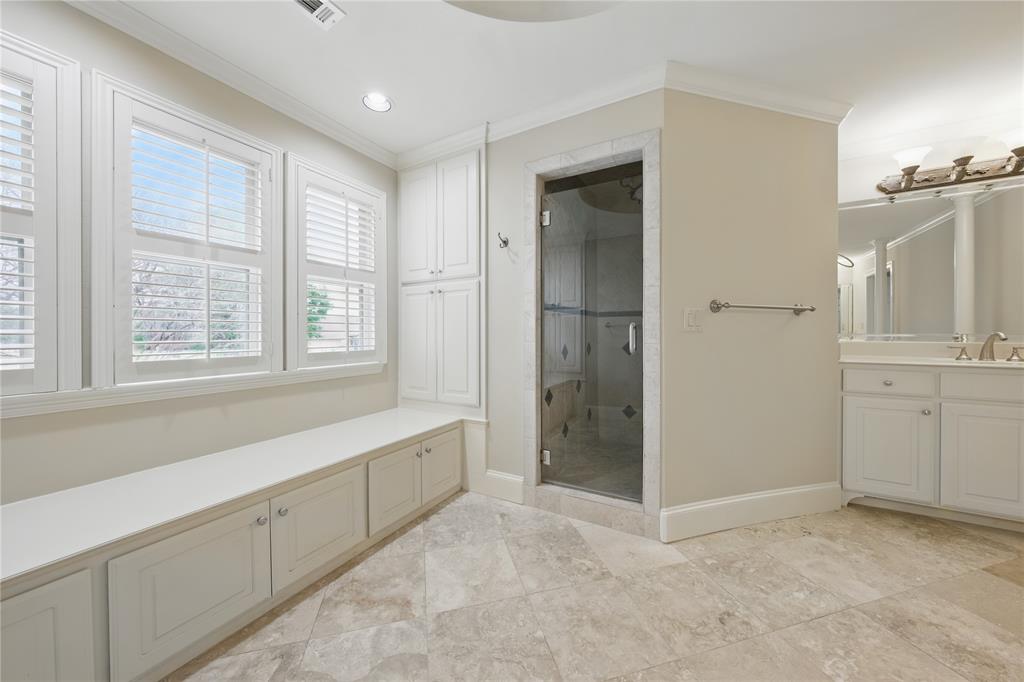 205 Carriage Trail Property Photo 25