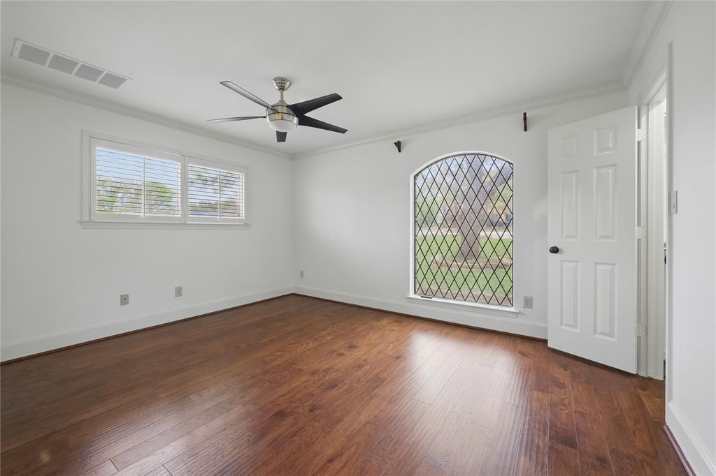 205 Carriage Trail Property Photo 28