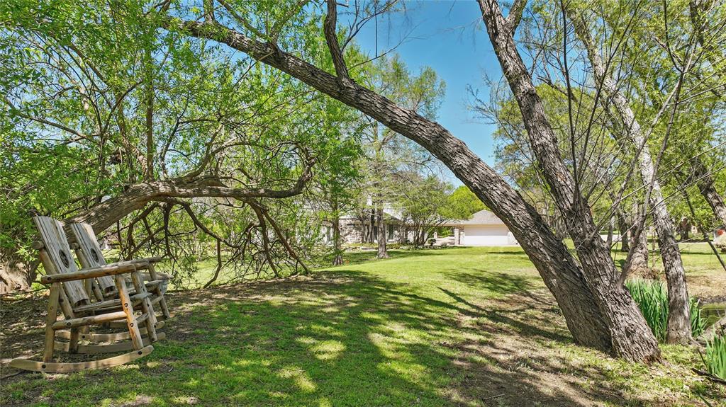 205 Carriage Trail Property Photo 32