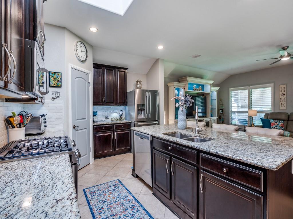3103 Whispering Pine Boulevard Property Photo 11