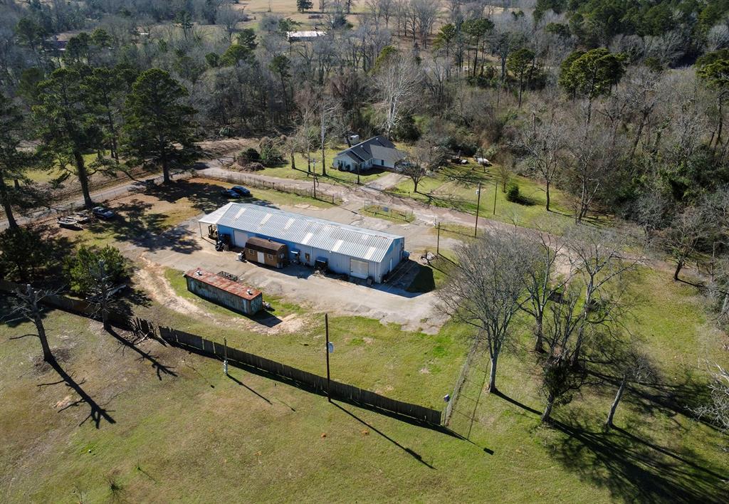 1011 Redbud Lane Property Photo 9