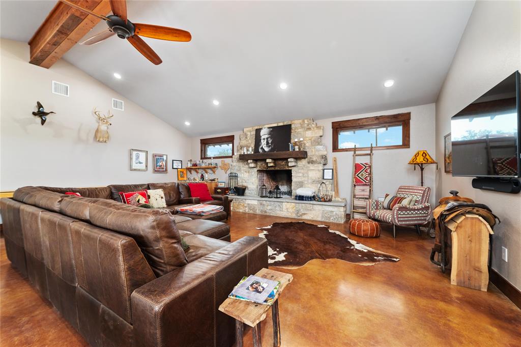 165 Cr 412 Property Photo 21