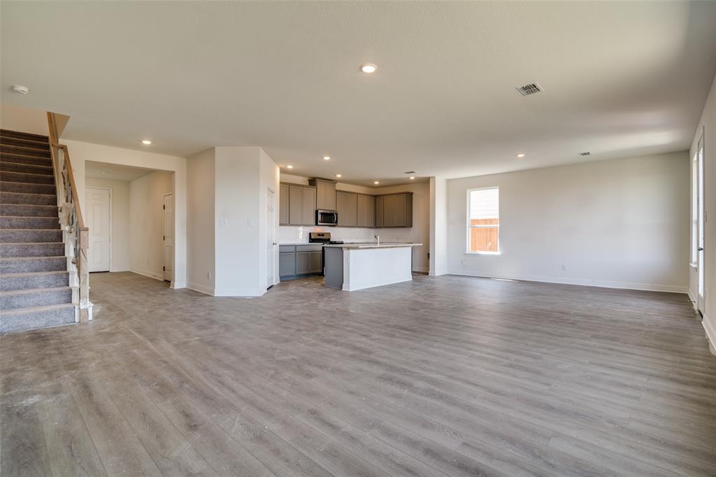 4039 Bedford Drive Property Photo 7