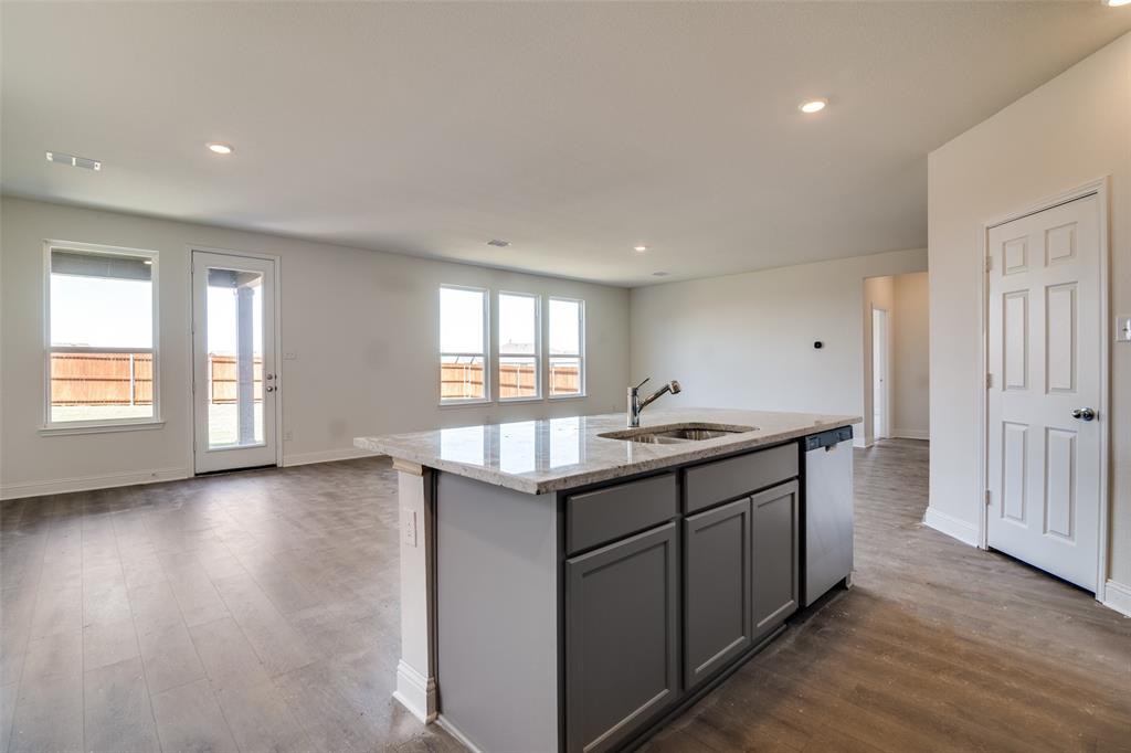 4039 Bedford Drive Property Photo 11