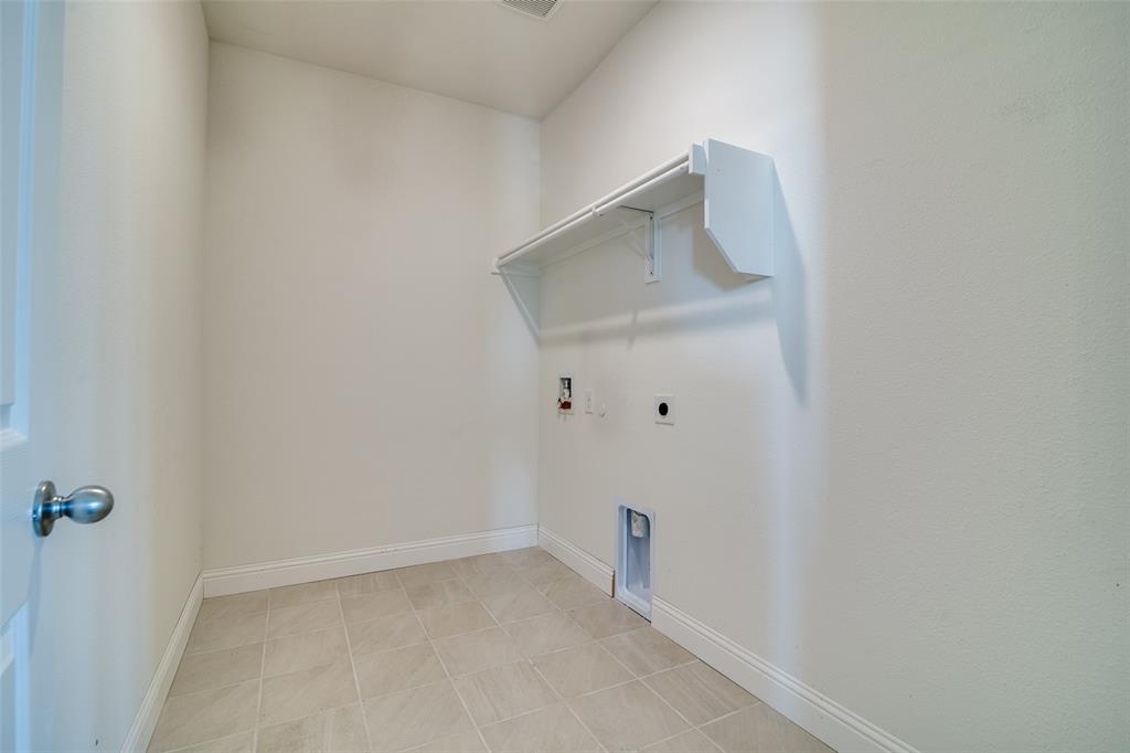 4039 Bedford Drive Property Photo 17