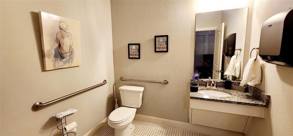 566 S Coppell Rd Road Property Photo 16