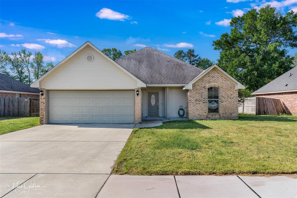 102 Bent Tree Loop Property Photo