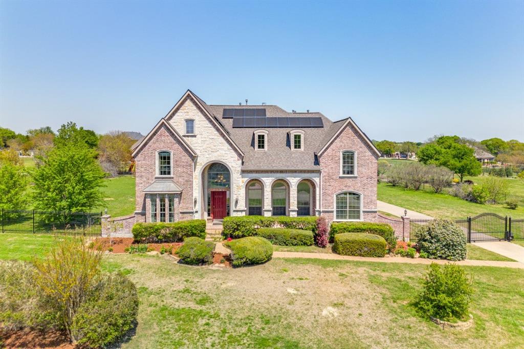 631 Lakeridge Drive Property Photo