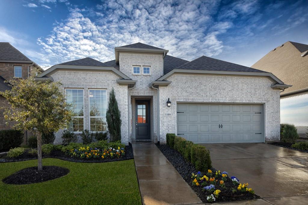 1109 Orchard Pass Property Photo 1