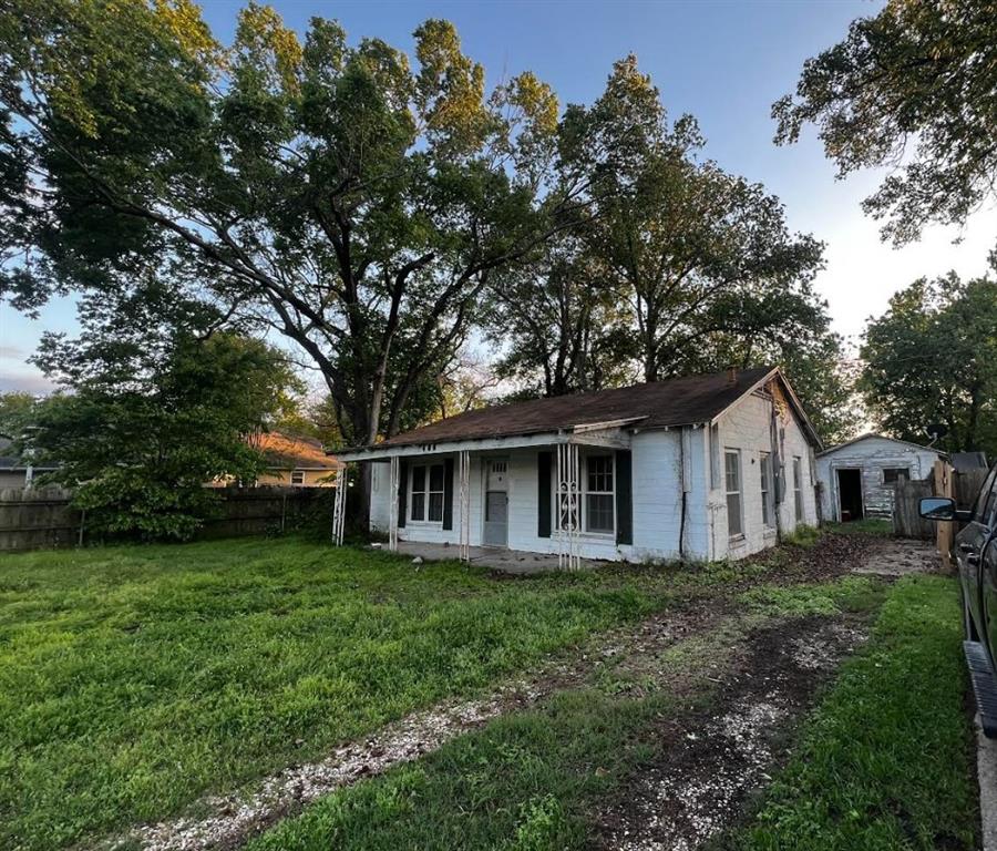 406 E Cobb Street Property Photo