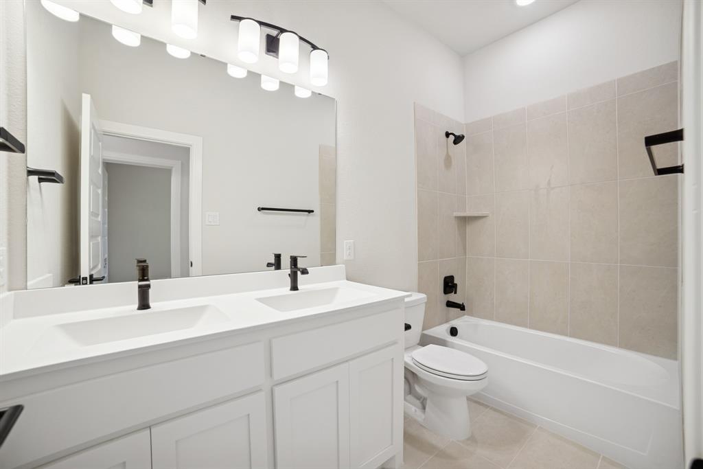 9604 Talia Boulevard Property Photo 18