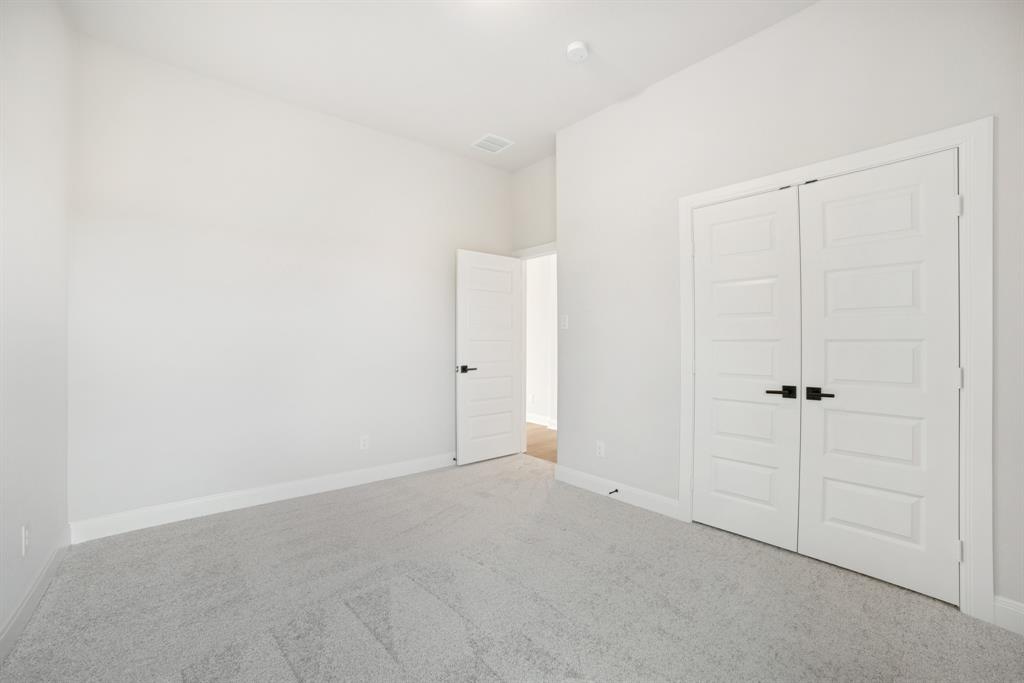 9604 Talia Boulevard Property Photo 23