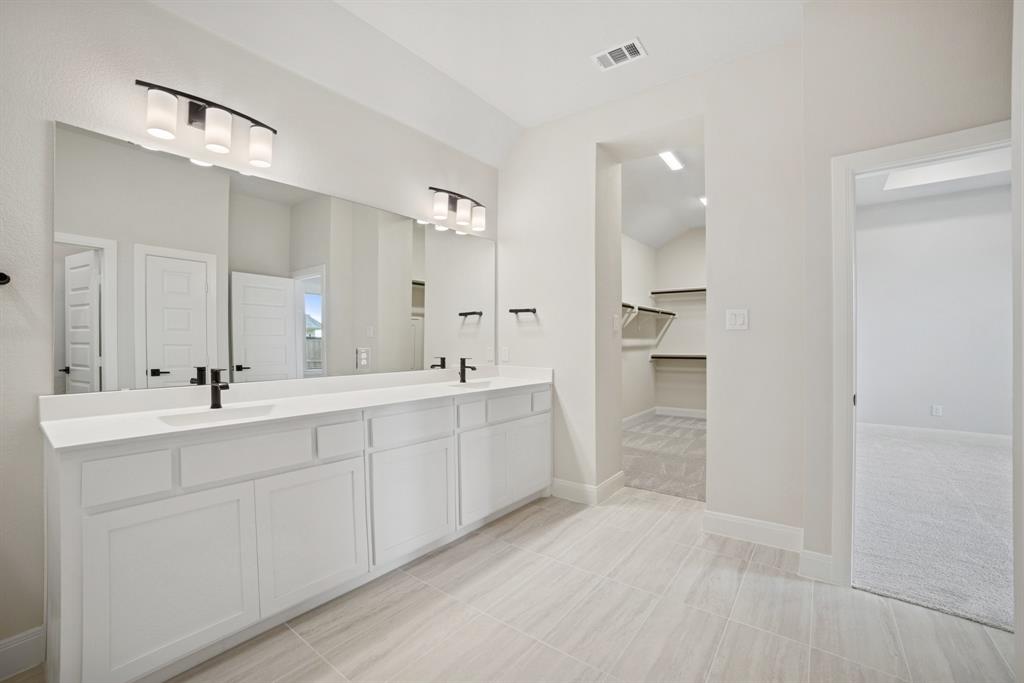 9604 Talia Boulevard Property Photo 35