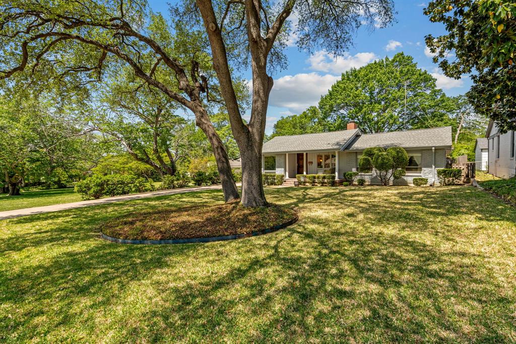 3844 Hilltop Road Property Photo 1