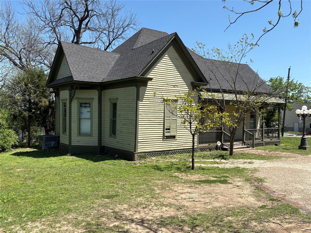 612 S Rogers Street Property Photo 2