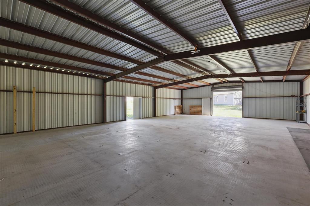 640 Overland Drive Property Photo 5