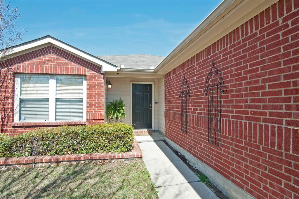1571 Thornhill Lane Property Photo 1