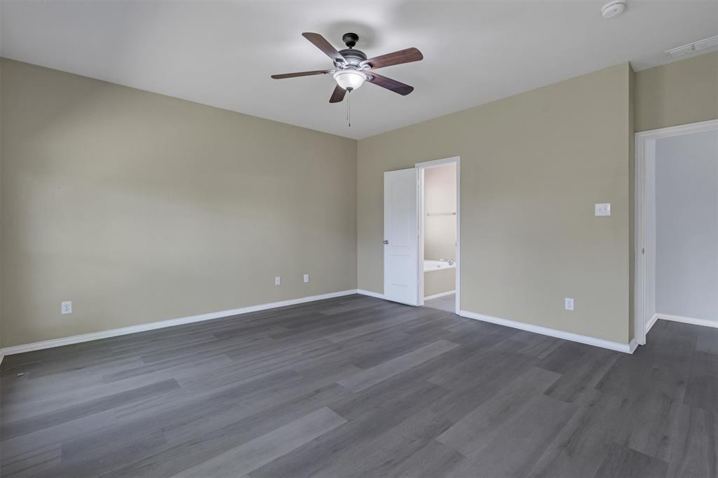 4301 Windy Meadow Drive Property Photo 7