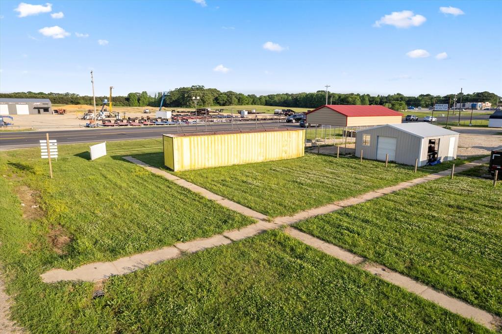 2516 N Us Highway 271 Property Photo 18