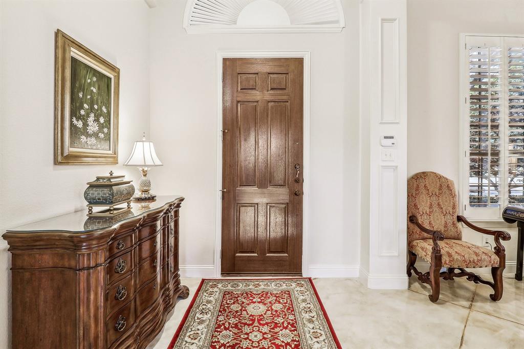11368 Classic Lane Property Photo 4