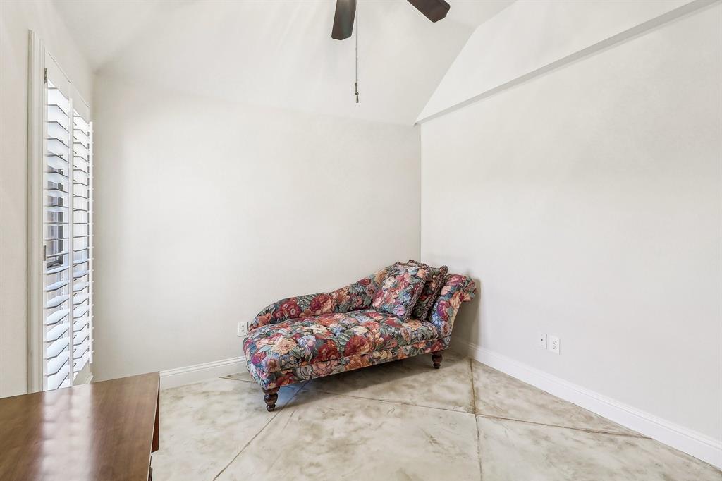 11368 Classic Lane Property Photo 23