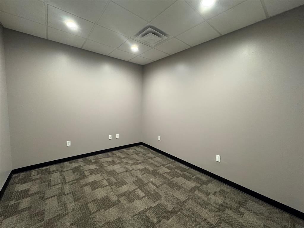 120 S Main Street 220 Property Photo 2