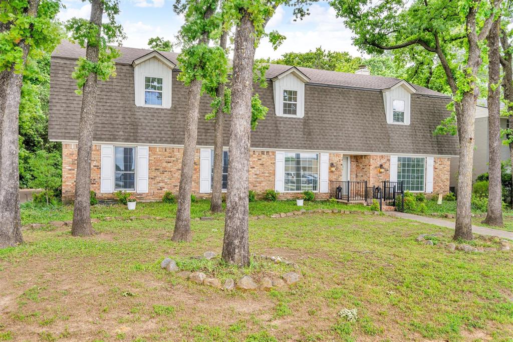 2402 Winewood Lane Property Photo 1