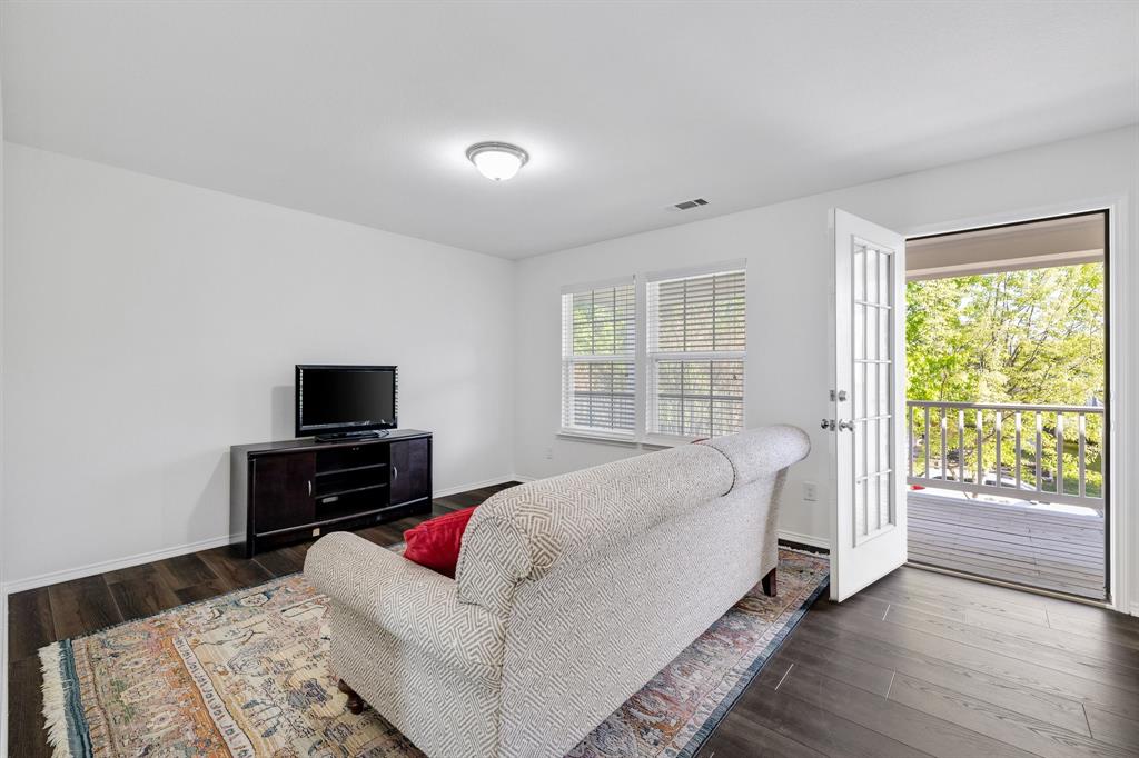9108 Nathaniel Drive Property Photo 17