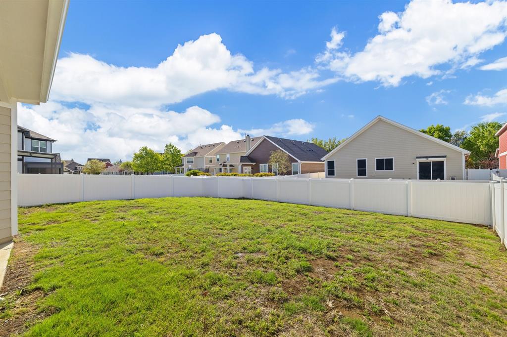 9108 Nathaniel Drive Property Photo 28