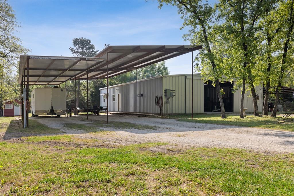 3911 County Road 235 Property Photo
