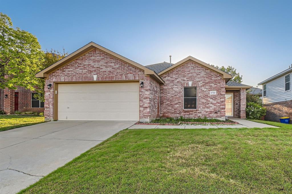 6732 Red Rock Trail Property Photo