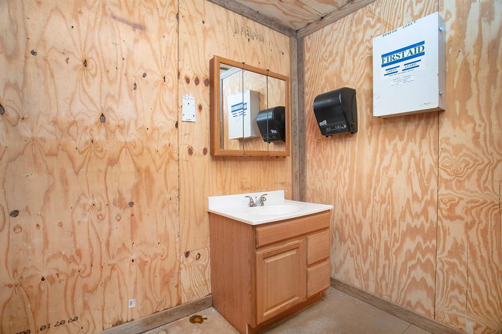 15503 Hwy 110 Property Photo 30