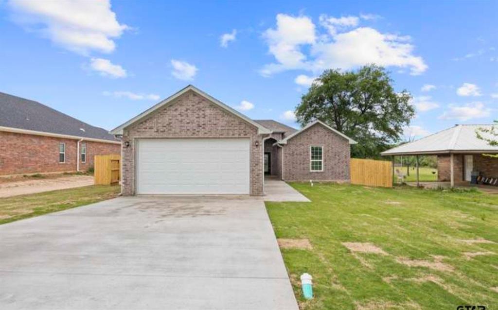 109 Baker Street Property Photo