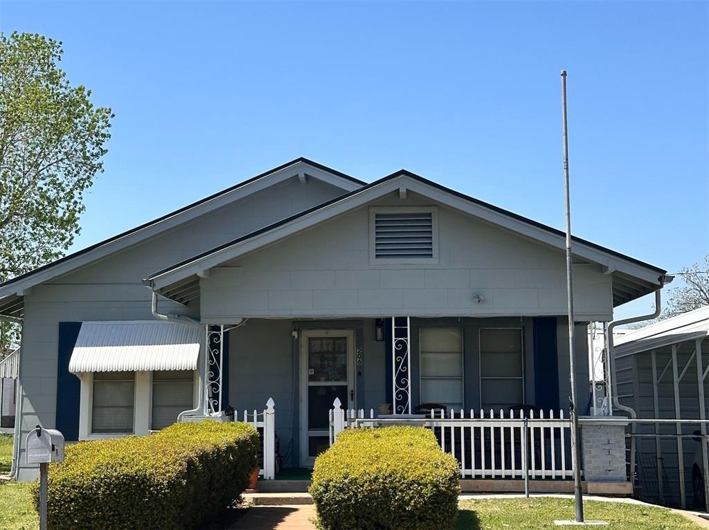206 Rock Street Property Photo