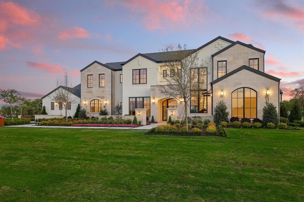 1418 Clydesdale Road Property Photo