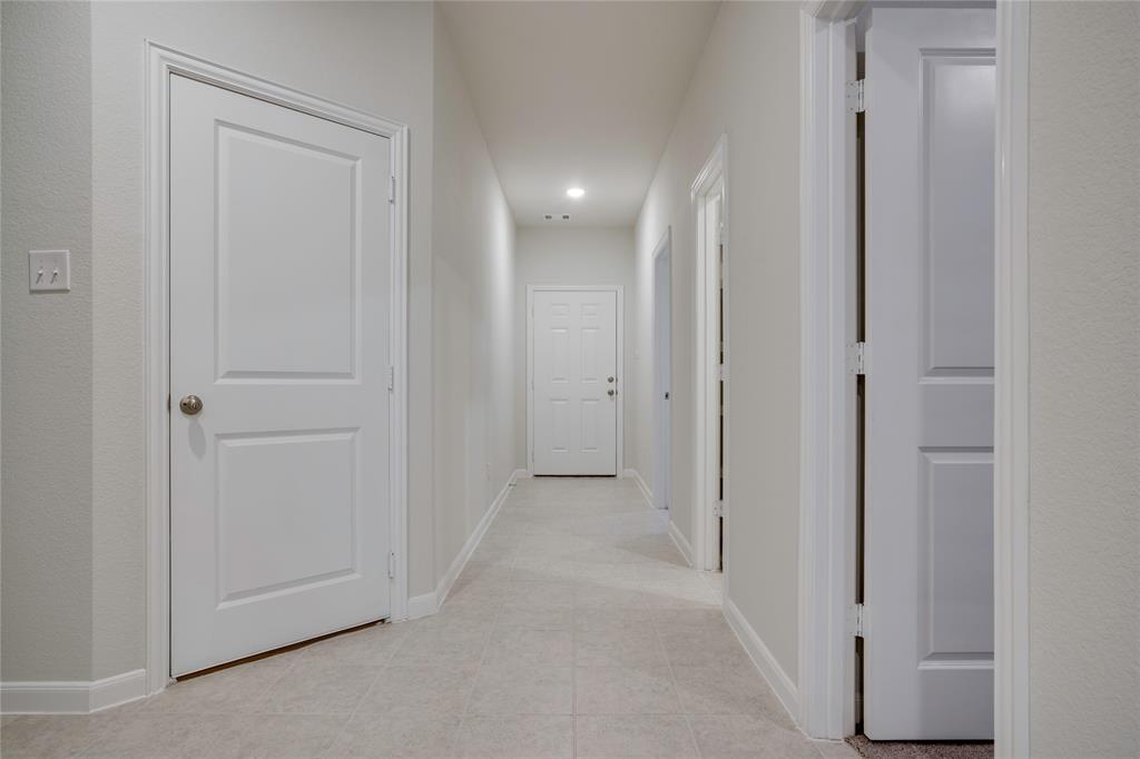 2074 Hartley Drive Property Photo 3