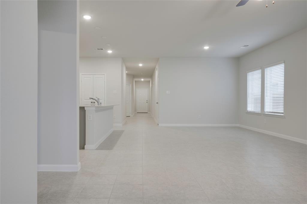 2074 Hartley Drive Property Photo 5