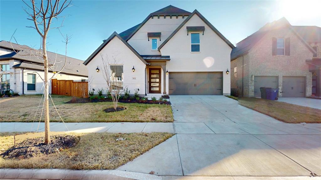3916 Linear Drive Property Photo