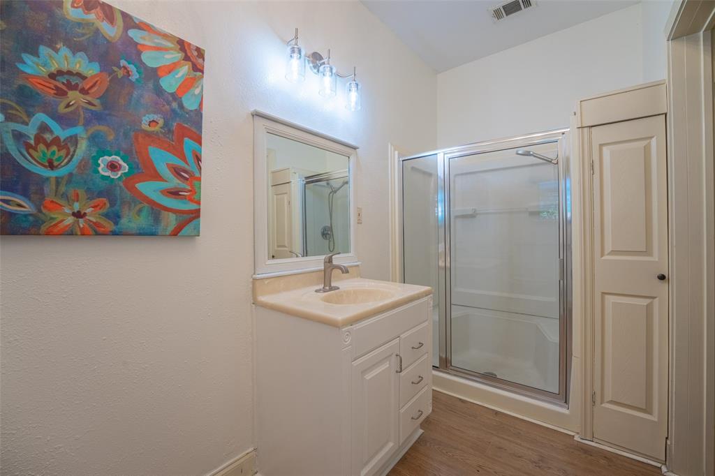 702 Water Street Property Photo 12