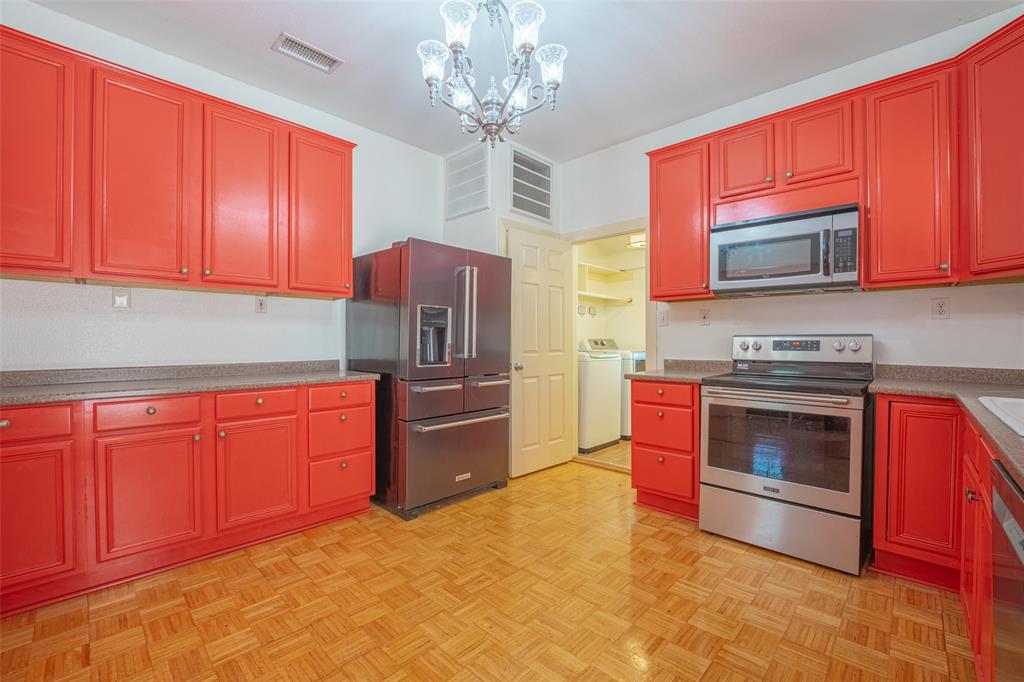 702 Water Street Property Photo 16