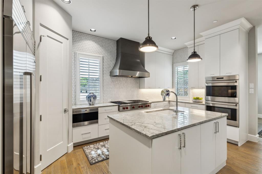 9 Catalonia Drive Property Photo 11