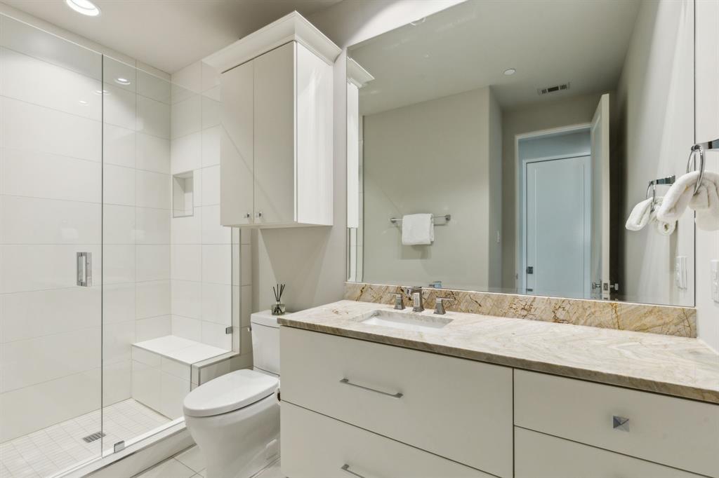 9 Catalonia Drive Property Photo 25
