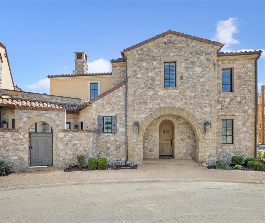 9 Catalonia Drive Property Photo 31